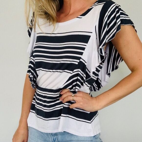 Chaser x Revolve White & Grey Striped Ruffle Flounce Sleeve Tee. Medium. New NWT - Picture 1 of 7